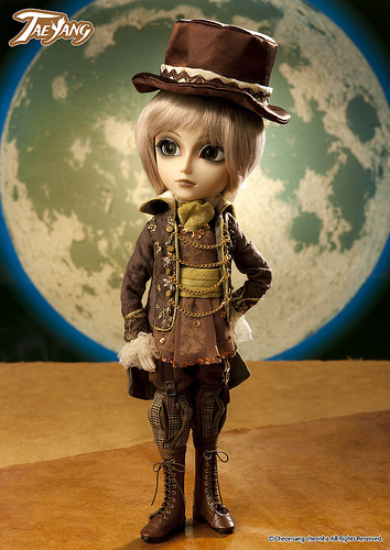 http://www.magmaheritage.com/Alfredtaeyang/Alfredtaeyang1.jpg
