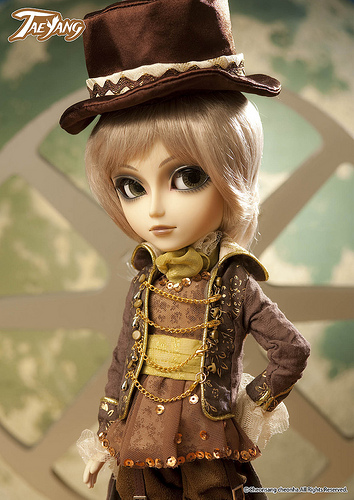 http://www.magmaheritage.com/Alfredtaeyang/Alfredtaeyang2.jpg