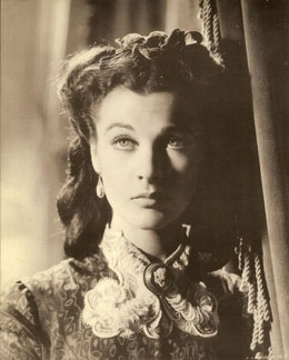 http://www.magmaheritage.com/FranklinMint/christmasmoviescarlett2med.jpg