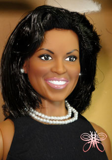 http://www.magmaheritage.com/FranklinMint/michelleobama2medium.jpg