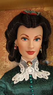 http://www.magmaheritage.com/FranklinMint/xmasdinnerscarlett3med.jpg