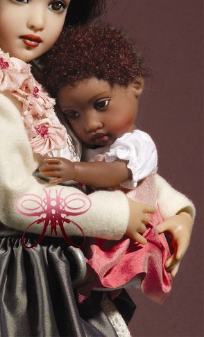 http://www.magmaheritage.com/HelenKishdolls2011/AlishaDebut.jpg