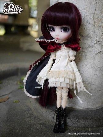 http://www.magmaheritage.com/bloodyredhood/bloodyredhood2.jpg