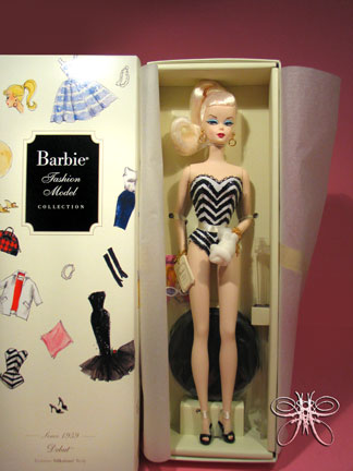 https://www.magmaheritage.com/Barbiefolder/Debut%20Barbie/debutblondebarbie1.jpg