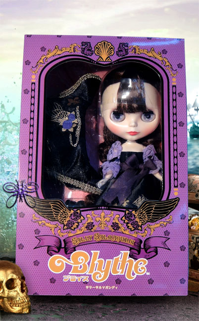 https://www.magmaheritage.com/Blythe/SallySalmagundi/sallysalmagundiinboxlarge.jpg