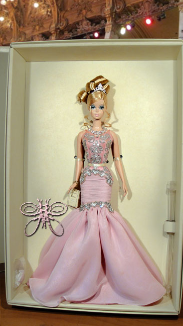 https://www.magmaheritage.com/Silkstone/soiree1large.jpg