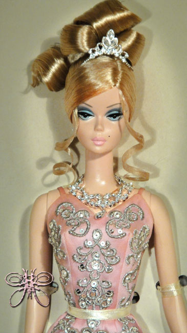 https://www.magmaheritage.com/Silkstone/soiree2large.jpg