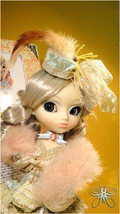 https://www.magmaheritage.com/shanriapullip/shanriaoutofbox2large.jpg